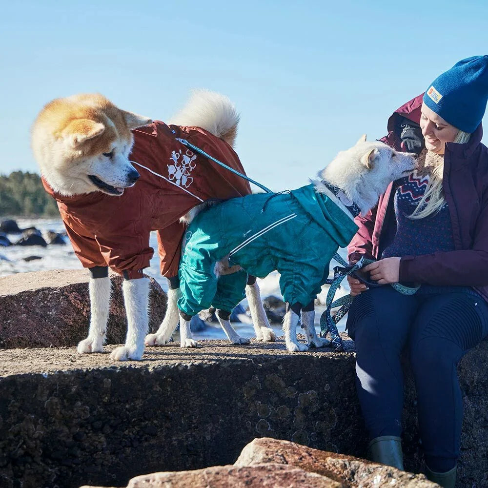Hurtta Mudventure Overall ECO – Wasserdichter Regenoverall für Hunde