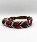 Hundehalsband „Wild Berry“ – handgeflochten aus Fettleder & Paracord