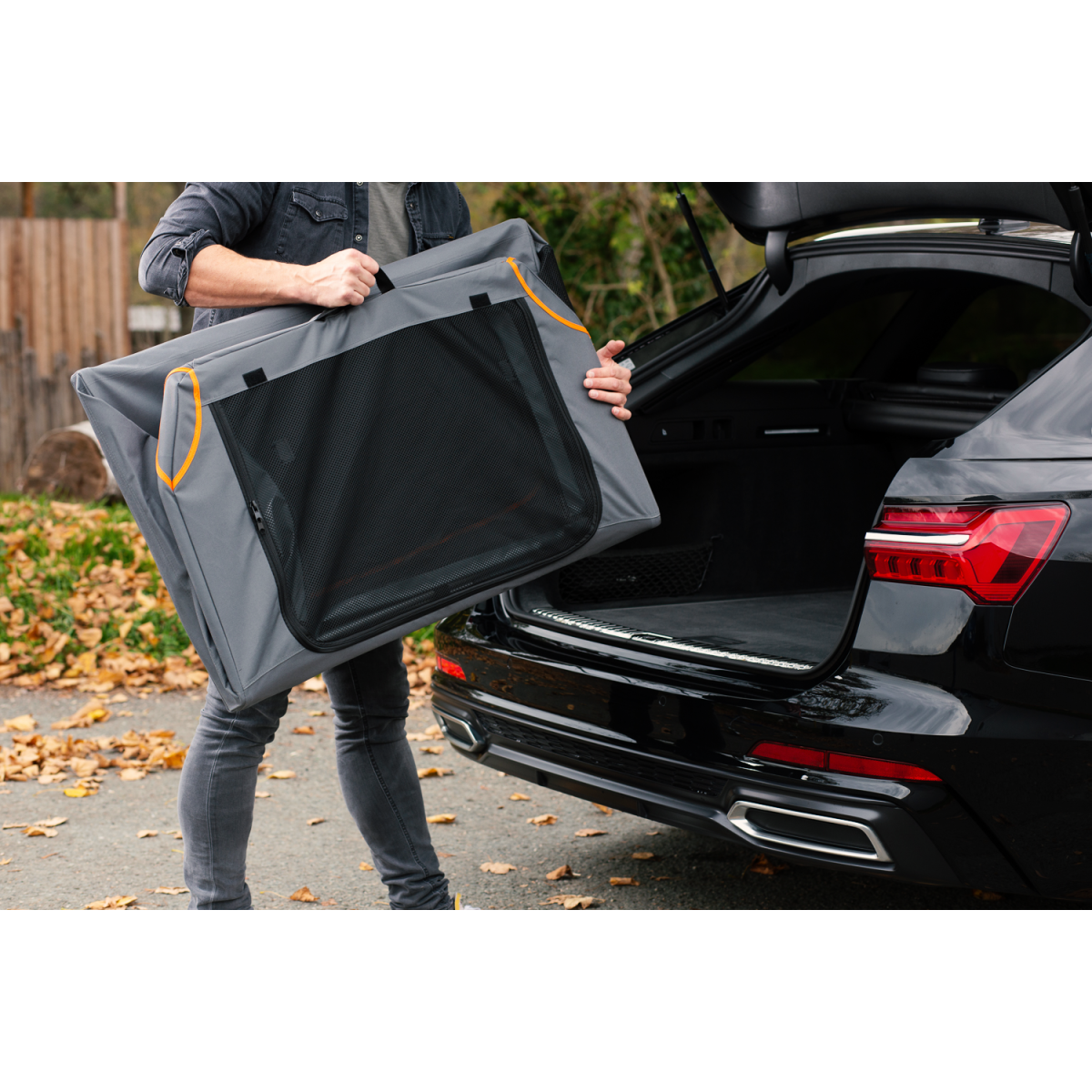 Knuffelwuff faltbare Hundebox Auto Transportbox Alverstone mit Aluminiumgestell für den Kofferraum