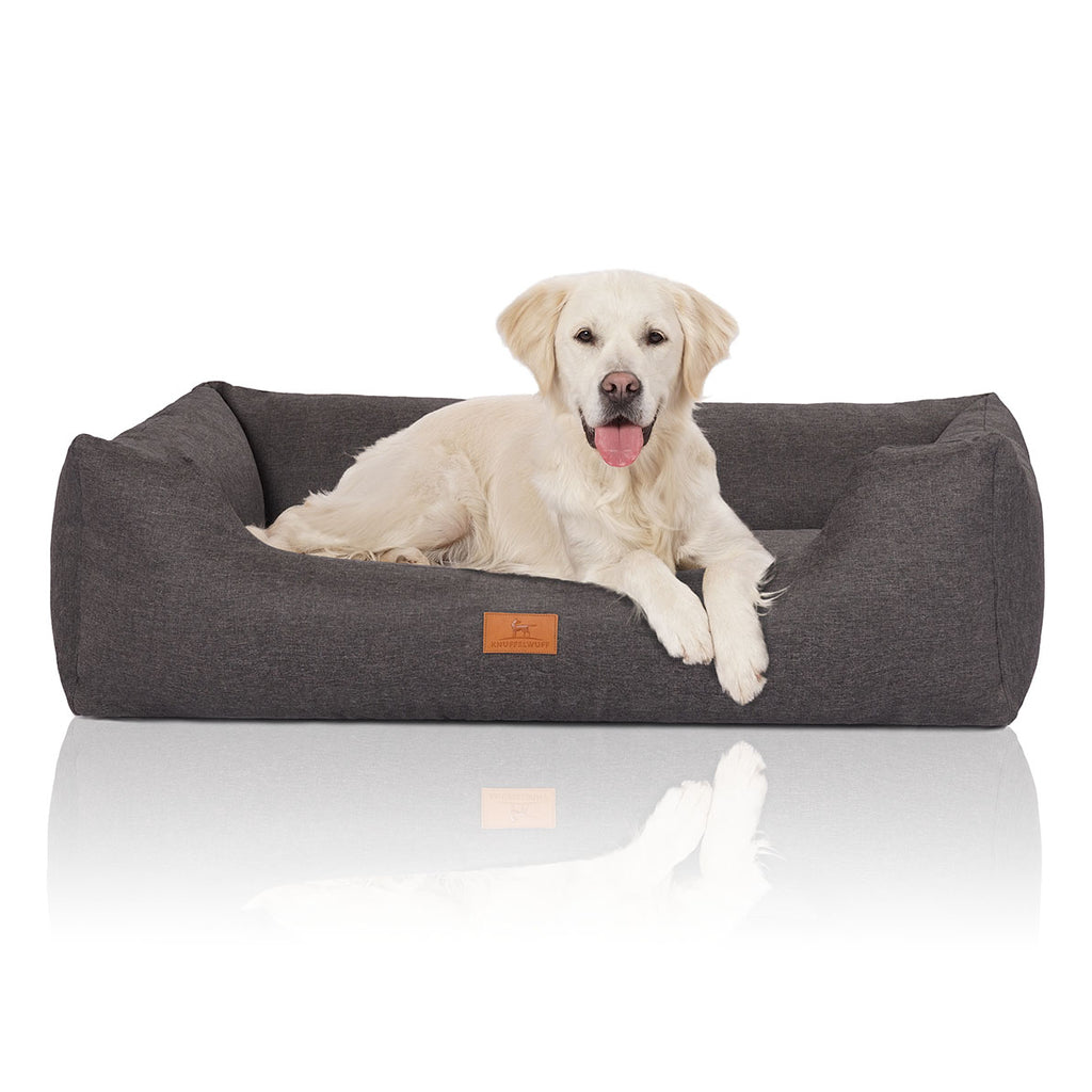 Knuffelwuff Hundebett Lotte aus Velours mit feinem Handwebcharakter
